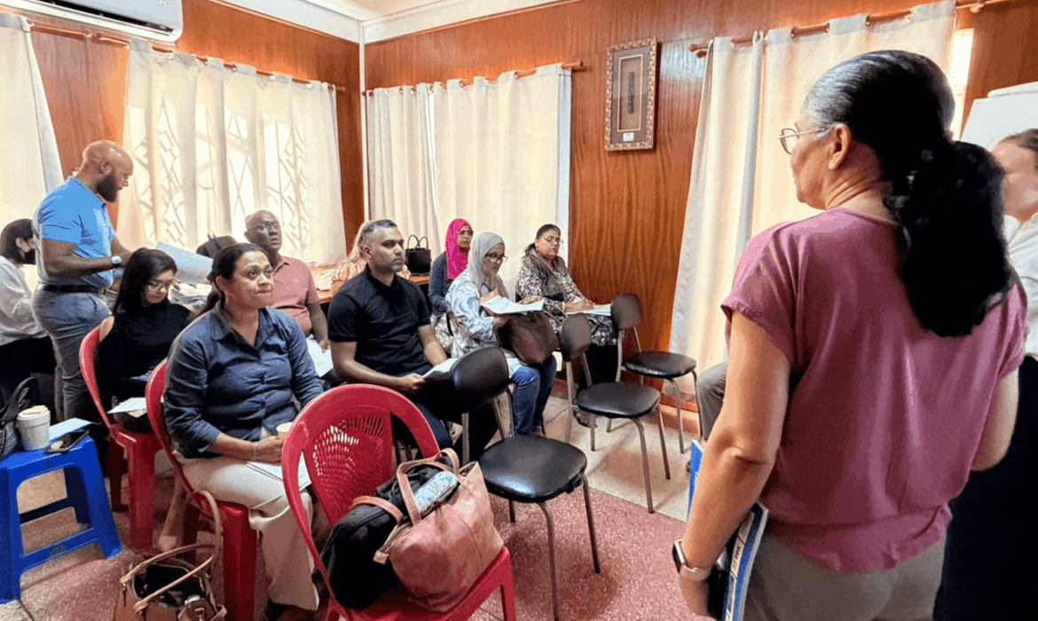 Formation des enquêteurs pour la collecte auprès des ménages agriculteurs à Maurice et Rodrigues