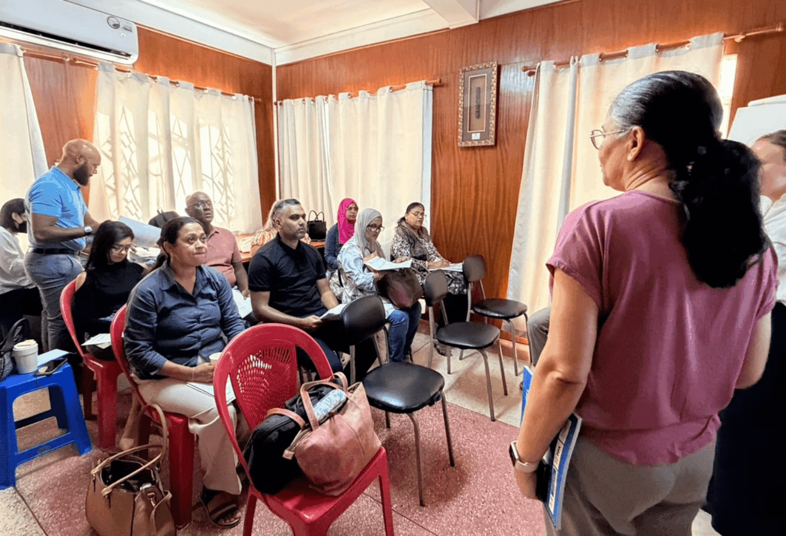 Formation des enquêteurs pour la collecte auprès des ménages agriculteurs à Maurice et Rodrigues